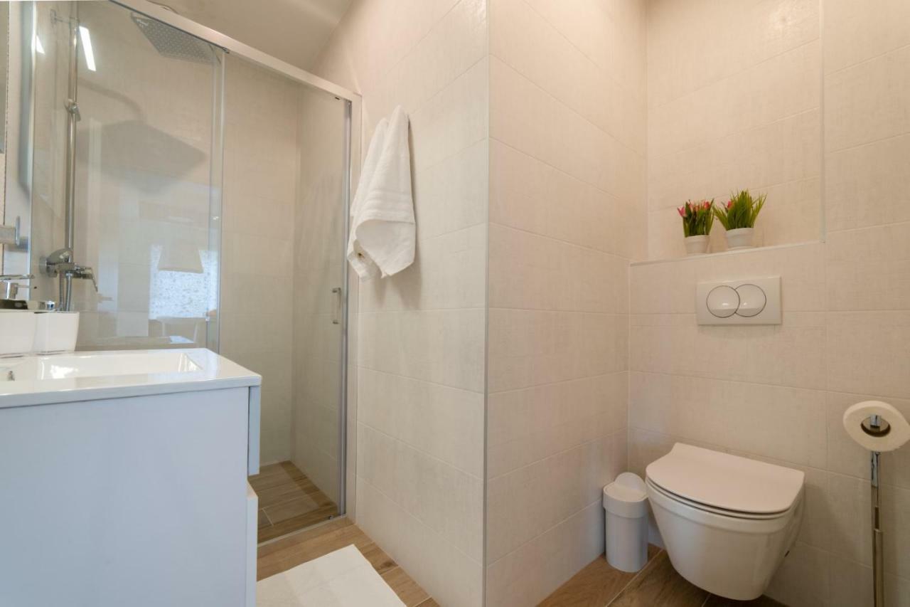 Mary Ann Apartment 2 Cavtat Bagian luar foto